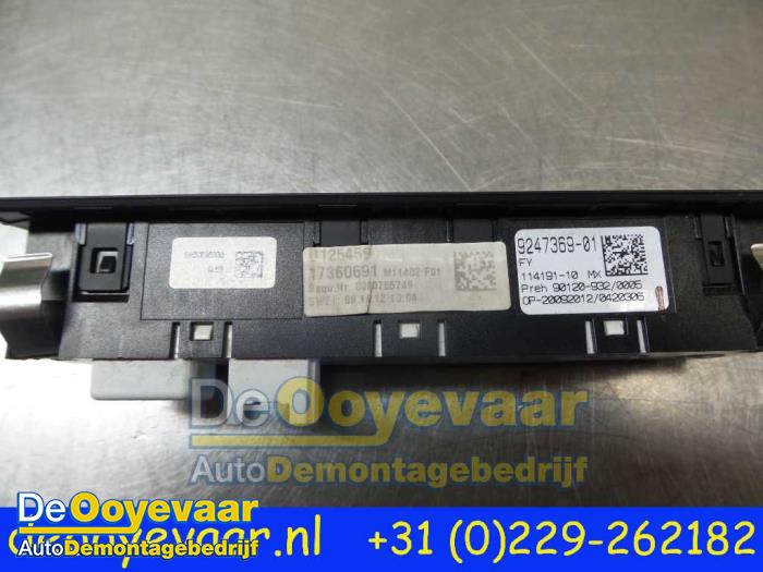 ESP switch from a BMW 7 serie (F01/02/03/04) 740d xDrive 24V 2012