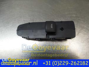 Gebrauchte Elektrisches Fenster Schalter Opel Ampera-e Ampera-e Preis € 19,99 Margenregelung angeboten von Autodemontagebedrijf De Ooyevaar