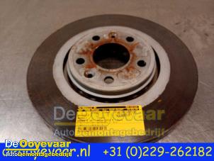 Used Front brake disc Renault Espace Price € 29,99 Margin scheme offered by Autodemontagebedrijf De Ooyevaar
