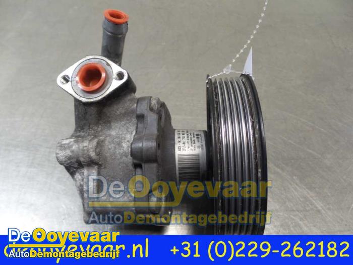 Power steering pump Audi A4 Avant 2.0 TDI 16V 8K0145154G CAGA