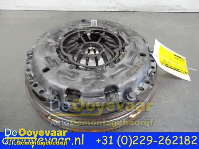 Used Opel Corsa E 1 0 Sidi Turbo 12v Clutch Kit Complete M22 De Ooyevaar Bv Proxyparts Com