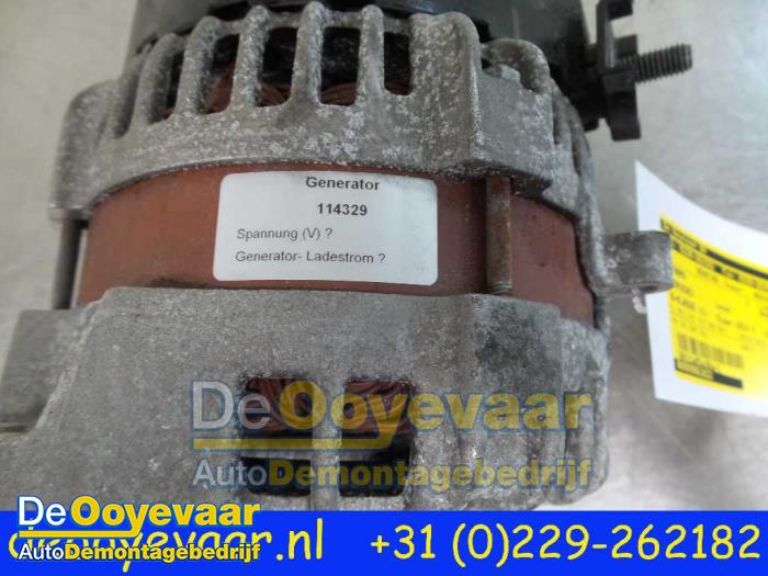 Dynamo van een Mercedes-Benz B (W246/W242) 1.5 B-180 CDI,d 16V 2014