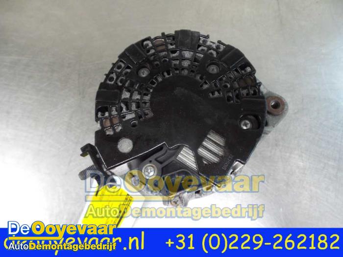Gebrauchte Dynamo Mercedes B (W246/W242) 1.5 B-180 CDI,d 16V Preis € 19,99 Margenregelung angeboten von Autodemontagebedrijf De Ooyevaar