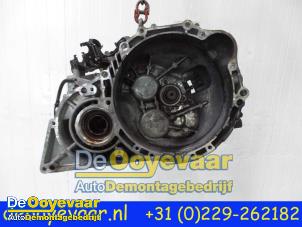 Gebrauchte Getriebe Kia Sportage (JE) 2.0 CRDi 16V VGT 4x4 Preis € 249,99 Margenregelung angeboten von Autodemontagebedrijf De Ooyevaar