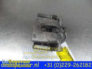Used Rear brake calliper, left Renault Scénic IV (RFAJ) 1.7 Blue dCi 150 Price € 99,99 Margin scheme offered by Autodemontagebedrijf De Ooyevaar