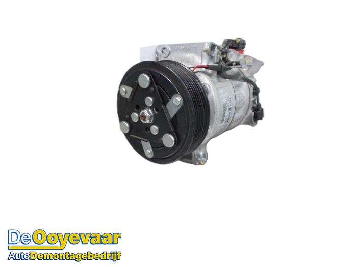 Usagé Pompe clim Renault Scénic IV (RFAJ) 1.7 Blue dCi 150 Prix € 75,00 Règlement à la marge proposé par Autodemontagebedrijf De Ooyevaar