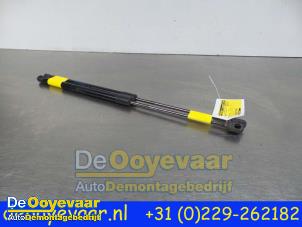 Used Set of gas struts for boot Ford Fiesta 6 (JA8) 1.6 TDCi 16V 95 Price € 19,98 Margin scheme offered by Autodemontagebedrijf De Ooyevaar