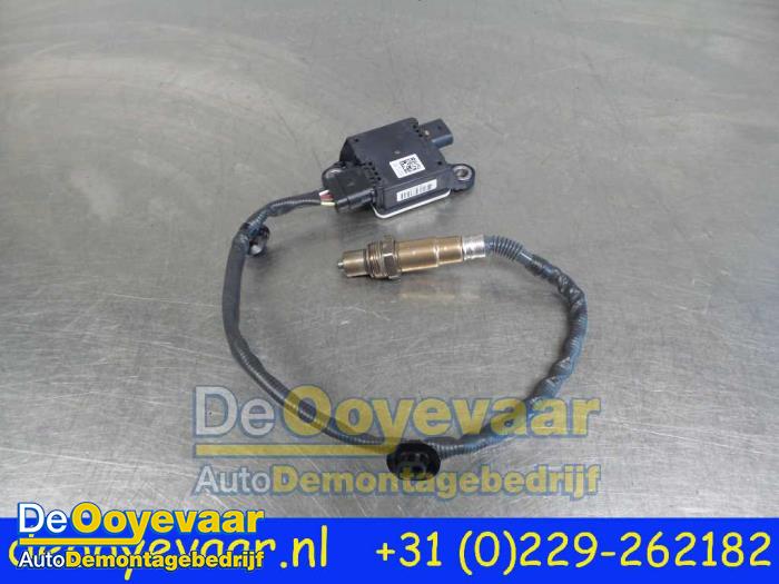 Nox sensor from a Renault Talisman (RFDL) 2.0 Blue dCi 160 2018