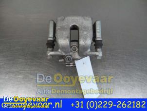 Used Rear brake calliper, right Renault Scénic IV (RFAJ) 1.6 Energy dCi 160 EDC Price € 39,99 Margin scheme offered by Autodemontagebedrijf De Ooyevaar