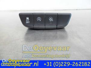 Used Start/stop switch Opel Karl 1.0 12V Price € 24,99 Margin scheme offered by Autodemontagebedrijf De Ooyevaar