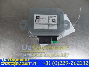 Used Navigation module Opel Karl 1.0 12V Price € 24,99 Margin scheme offered by Autodemontagebedrijf De Ooyevaar