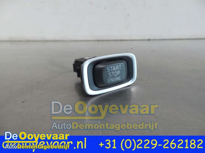 Commande start/stop d'un Volvo V40 (MV) 1.6 D2 2013