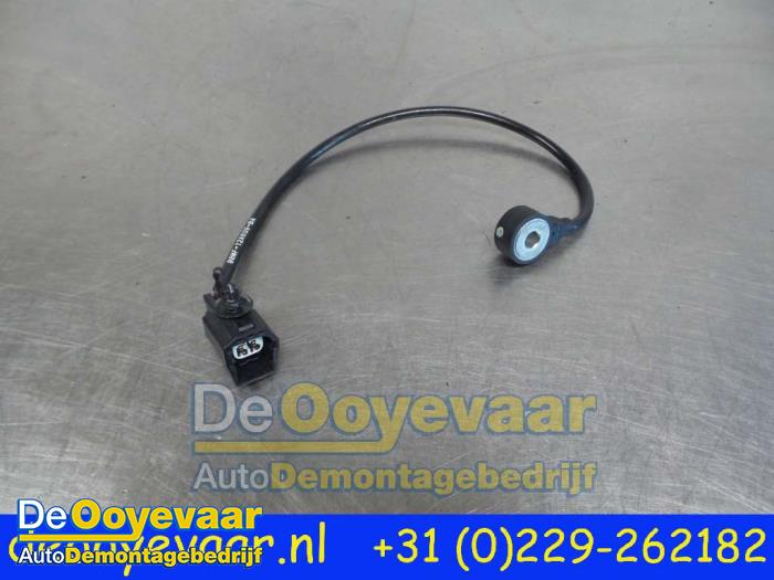 Detonation sensor from a Ford Fiesta 6 (JA8) 1.0 SCI 12V 80 2015