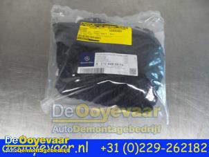 Used Luggage net Mercedes E (W213) E-350d 3.0 V6 24V Price € 24,99 Margin scheme offered by Autodemontagebedrijf De Ooyevaar