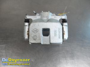 Used Front brake calliper, right Renault Espace (RFCJ) 2.0 Blue dCi 200 Price € 49,99 Margin scheme offered by Autodemontagebedrijf De Ooyevaar