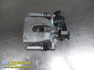 Used Rear brake calliper, right Renault Espace (RFCJ) 2.0 Blue dCi 200 Price € 99,99 Margin scheme offered by Autodemontagebedrijf De Ooyevaar