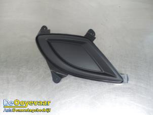 Used Bumper grille Hyundai IX20 Price € 14,99 Margin scheme offered by Autodemontagebedrijf De Ooyevaar