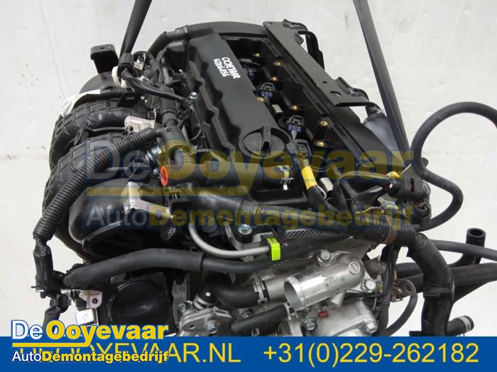 Engine from a Mitsubishi Outlander (GF/GG) 2.4 16V PHEV 4x4 2019
