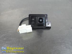 Używane Kamera cofania Mitsubishi Outlander (GF/GG) 2.4 16V PHEV 4x4 Cena € 124,99 Procedura marży oferowane przez Autodemontagebedrijf De Ooyevaar