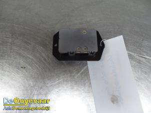 Used Heater resistor Suzuki Alto (GF) 1.0 12V Price € 24,99 Margin scheme offered by Autodemontagebedrijf De Ooyevaar