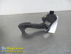 Used Throttle pedal position sensor Toyota Auris (E18) 1.2 T 16V Price € 64,99 Margin scheme offered by Autodemontagebedrijf De Ooyevaar
