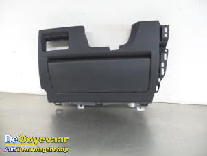 Used Knee airbag, left Landrover Range Rover Evoque (LVJ/LVS) 2.0 D 180 16V 5-drs. Price € 149,99 Margin scheme offered by Autodemontagebedrijf De Ooyevaar
