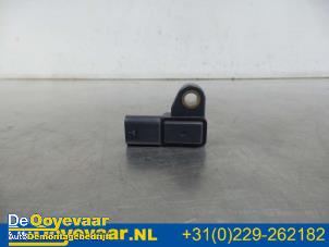 Used Air quality sensor Mercedes CLA (117.3) 1.6 CLA-180 16V Price € 29,99 Margin scheme offered by Autodemontagebedrijf De Ooyevaar