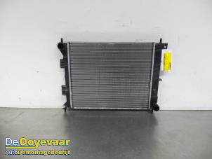 Used Radiator Kia Cee'd (JDB5) 1.4 CRDi 16V Price € 84,98 Margin scheme offered by Autodemontagebedrijf De Ooyevaar
