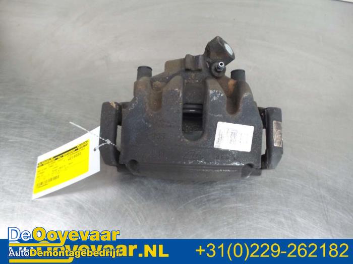 Gebrauchte Bremszange links vorne Citroen DS5 (KD/KF) 2.0 HDiF 160 16V Preis € 15,00 Margenregelung angeboten von Autodemontagebedrijf De Ooyevaar
