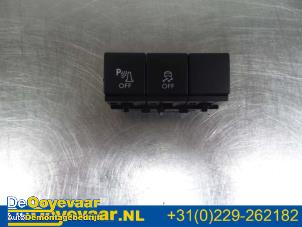 Used PDC switch Citroen DS5 (KD/KF) 2.0 HDiF 160 16V Price € 24,98 Margin scheme offered by Autodemontagebedrijf De Ooyevaar