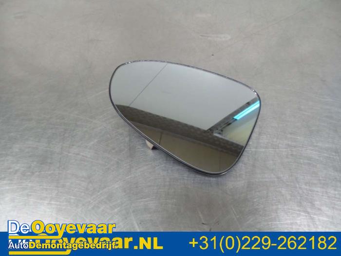 Mirror glass, left from a Opel Zafira Tourer (P12) 1.6 16V CNG ecoFLEX Turbo 2016