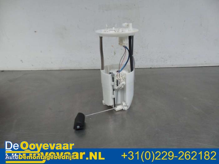 Usagé Pompe à carburant Mitsubishi ASX 1.6 MIVEC 16V Prix € 39,99 Règlement à la marge proposé par Autodemontagebedrijf De Ooyevaar