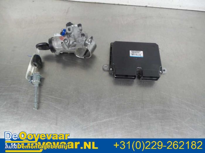 Used Ignition lock + computer Mitsubishi ASX 1.6 MIVEC 16V Price € 75,00 Margin scheme offered by Autodemontagebedrijf De Ooyevaar