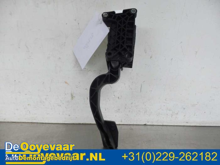 Throttle pedal position sensor Opel Adam 1.0 Ecotec 12V SIDI Turbo