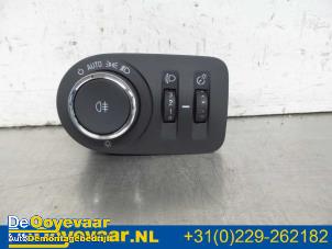 Used Light switch Opel Adam 1.0 Ecotec 12V SIDI Turbo Price € 19,98 Margin scheme offered by Autodemontagebedrijf De Ooyevaar