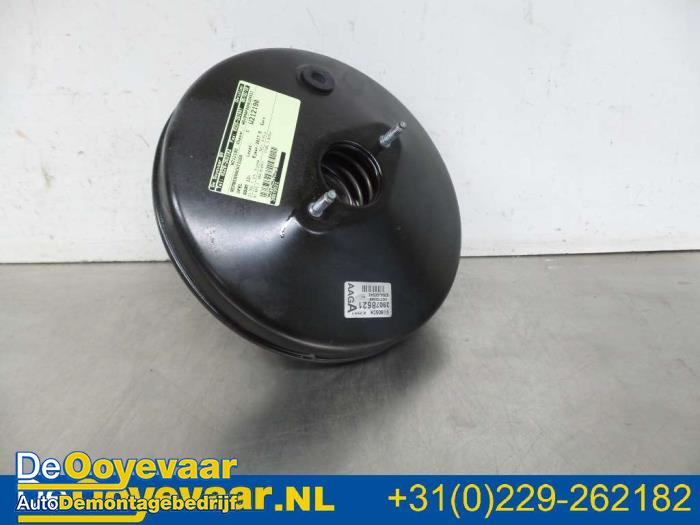 Begagnade Bromsservo Opel Adam 1.0 Ecotec 12V SIDI Turbo Pris € 15,00 Marginaltabell erbjuds av Autodemontagebedrijf De Ooyevaar