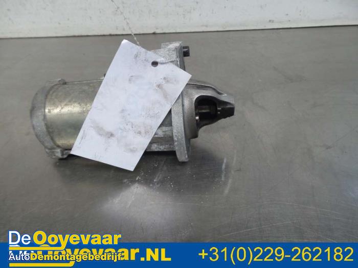 Used Starter Ford Focus 3 Wagon 1.6 TDCi Price € 19,99 Margin scheme offered by Autodemontagebedrijf De Ooyevaar