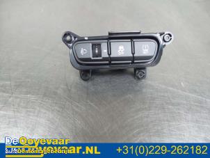 Gebrauchte ESP Schalter Kia Picanto (JA) 1.0 12V Preis € 24,99 Margenregelung angeboten von Autodemontagebedrijf De Ooyevaar