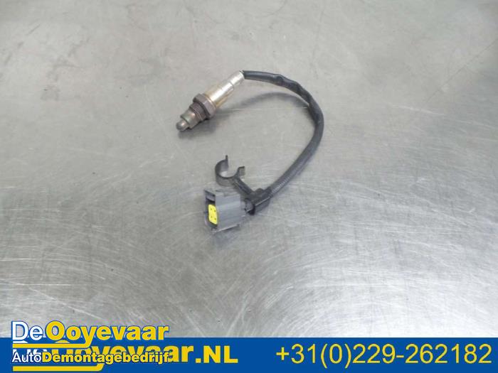 Used Lambda probe Mercedes CLA (117.3) 1.6 CLA-180 16V Price € 15,00 Margin scheme offered by Autodemontagebedrijf De Ooyevaar
