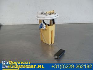 Usados Bomba eléctrica de combustible Citroen DS4 (NX) 1.6 e-Hdi 16V 110 Precio € 49,99 Norma de margen ofrecido por Autodemontagebedrijf De Ooyevaar