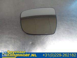 Used Mirror glass, left Nissan Qashqai (J11) 1.2 DIG-T 16V Price € 19,99 Margin scheme offered by Autodemontagebedrijf De Ooyevaar