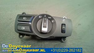 Usagé Commodo phare BMW X4 (F26) xDrive20d 16V Prix € 74,99 Règlement à la marge proposé par Autodemontagebedrijf De Ooyevaar