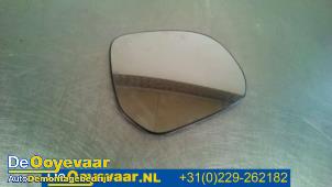 Used Mirror glass, right Opel Agila (B) 1.0 12V Price € 14,99 Margin scheme offered by Autodemontagebedrijf De Ooyevaar