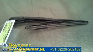 Used Rear wiper arm Hyundai i20 (GBB) 1.0 T-GDI 100 12V Price € 24,99 Margin scheme offered by Autodemontagebedrijf De Ooyevaar