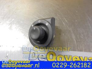 Used Mirror switch Mercedes Citan (415.6) 1.5 108 CDI Price € 9,99 Margin scheme offered by Autodemontagebedrijf De Ooyevaar