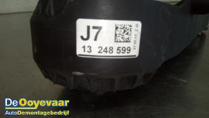 Engine mount from a Opel Astra J Sports Tourer (PD8/PE8/PF8) 1.4 16V ecoFLEX 2011