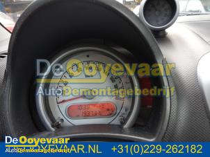 Used Instrument panel Opel Agila (B) 1.0 12V Price € 59,99 Margin scheme offered by Autodemontagebedrijf De Ooyevaar