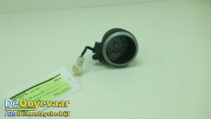 Used Tachometer Opel Agila (B) 1.0 12V Price € 19,99 Margin scheme offered by Autodemontagebedrijf De Ooyevaar