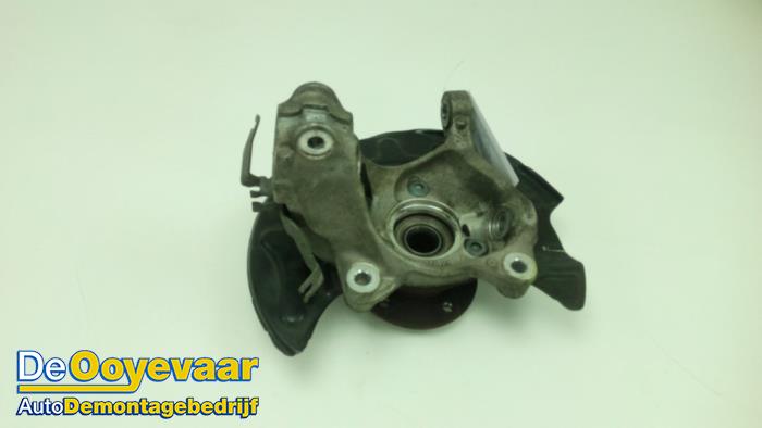 Knuckle, front right from a Volkswagen Golf VII (AUA) 2.0 R 4Motion 16V 2015