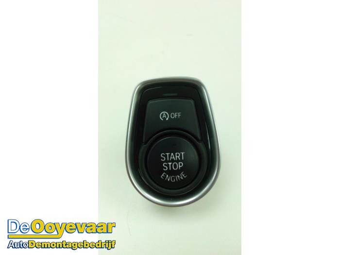 Start/stop switch (various) from a BMW 3 serie Touring (F31) 316d 2.0 16V 2015